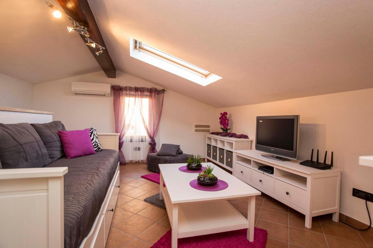 Holiday House Alex Rovinj Eksteriør bilde